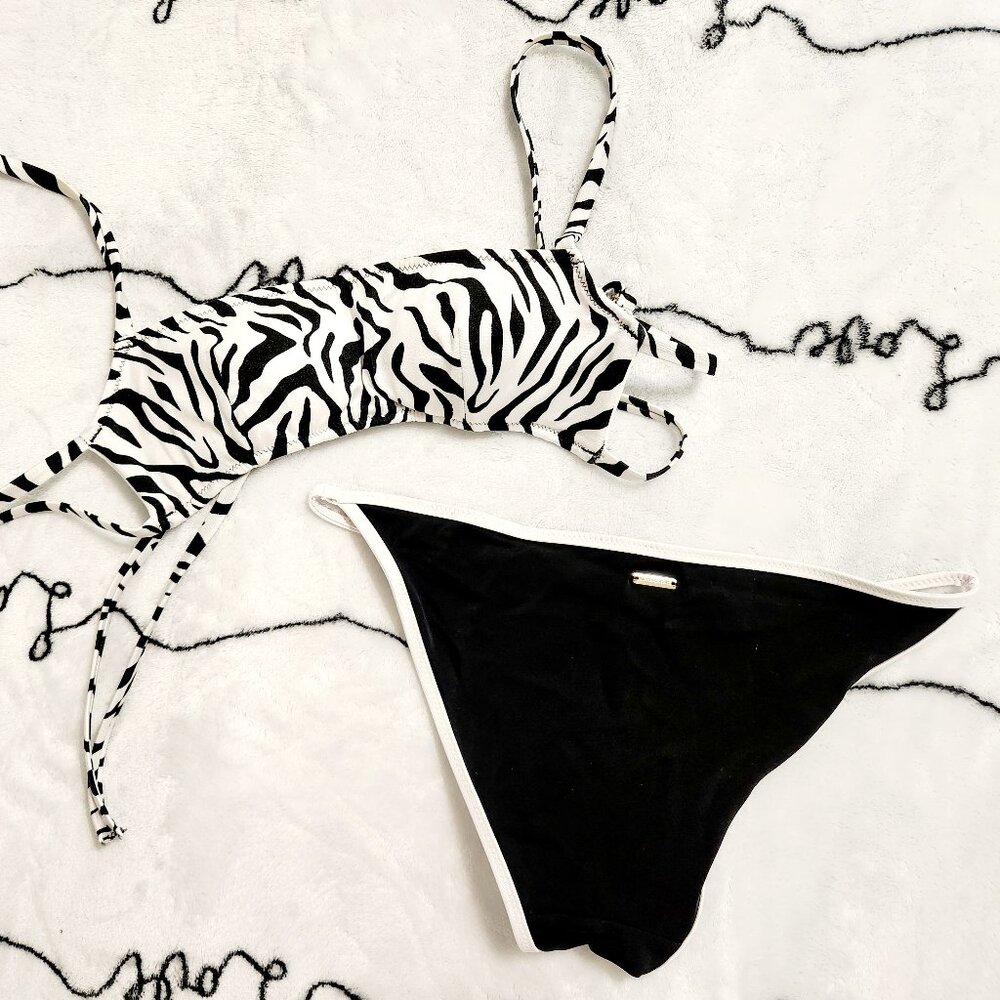 Victoria secret Menorca Bandeau Swim Top + Como Itsy Bottom (Brand New)